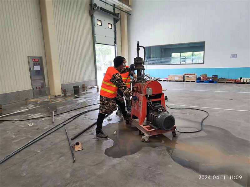 永仁厂房地面下沉塌陷注浆加固施工